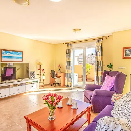 Awesome In Apartment La Manga del Mar Menor